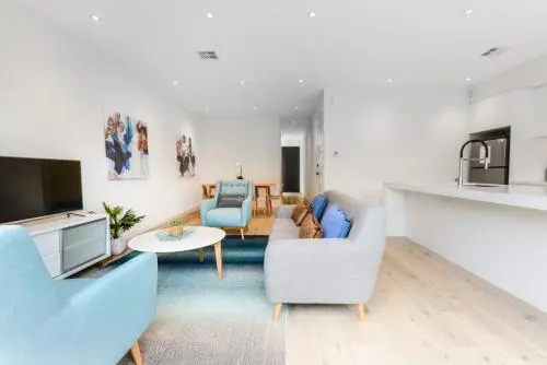 BOUTIQUE STAYS - Murrumbeena Place 2