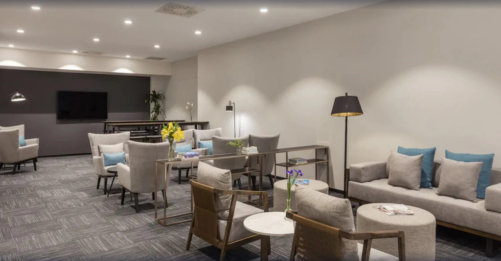Oaks Wellington Hotel