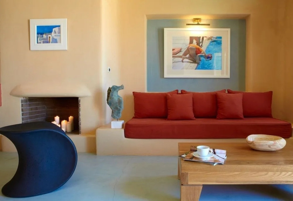 Voreina Gallery Suites