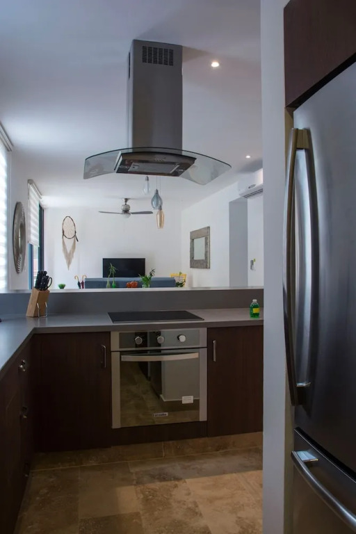 Profound relaxation in 2BR Condo with pool view by Happy Address