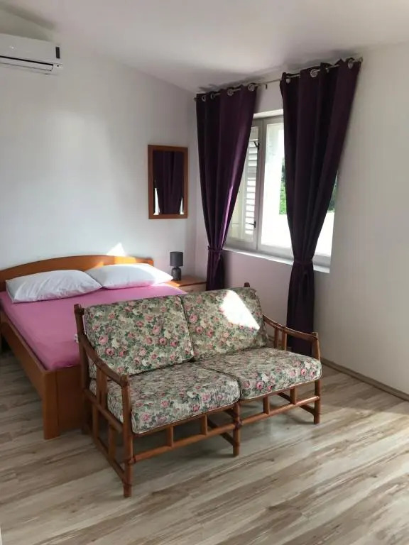 Villa Urlic