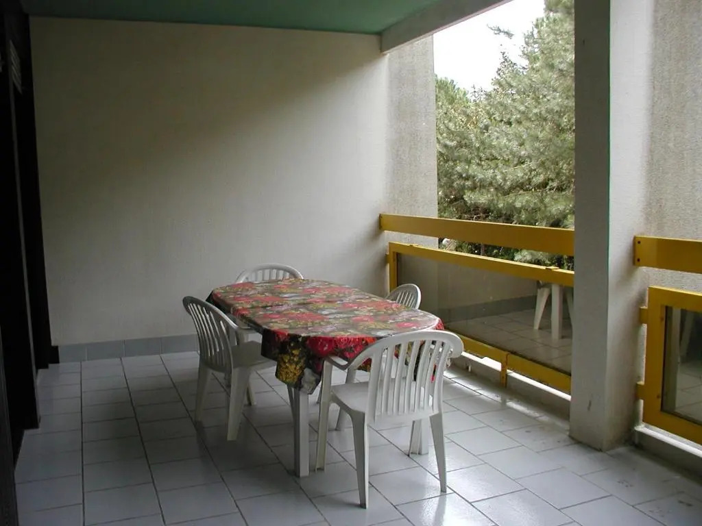 Flats Solarium