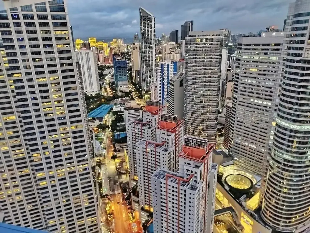 CitySkyline View 53F-Air Residences