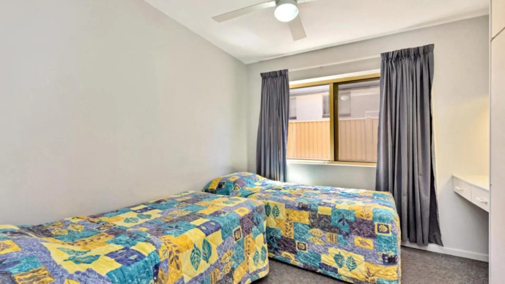 Unit 5 dulkara Kings Beach