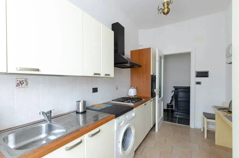 JOIVY Lovely Flat W/Balcony