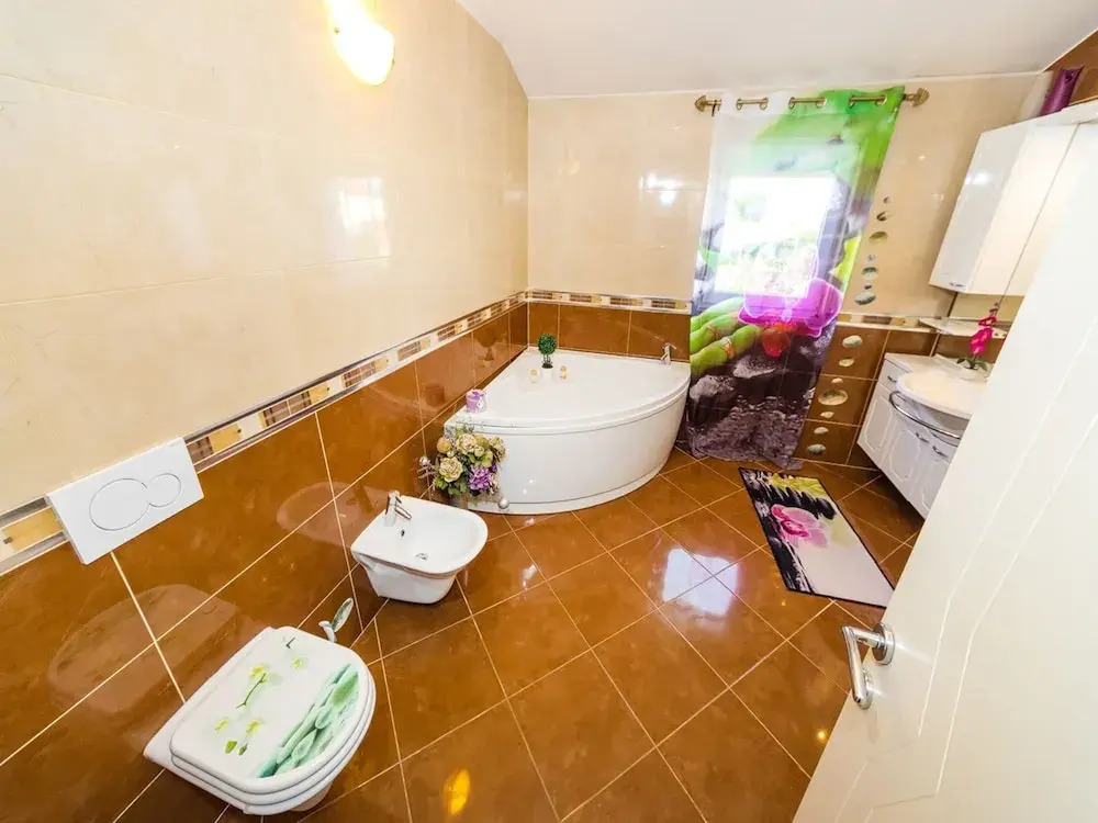 Luxurious Villa in Dalmatia near Sea