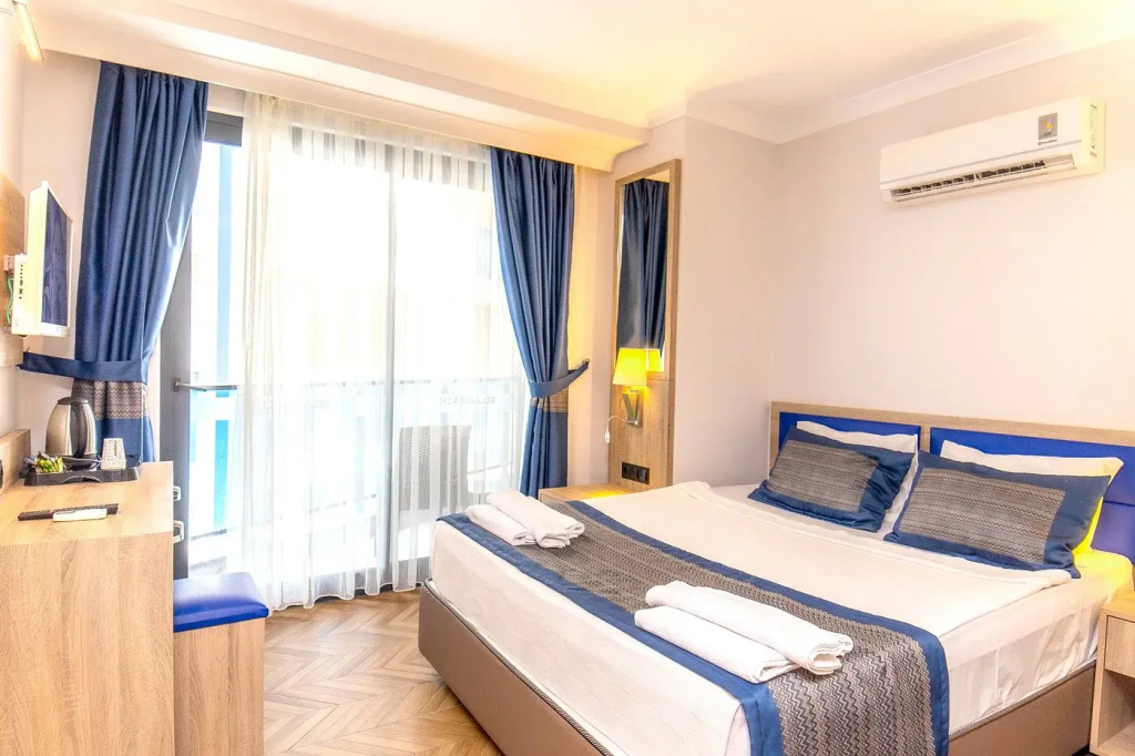Relax Beach Hotel