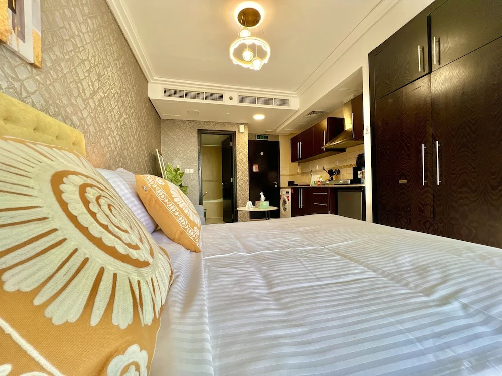 Cozy studio at Goldcrest Views 2 JLT