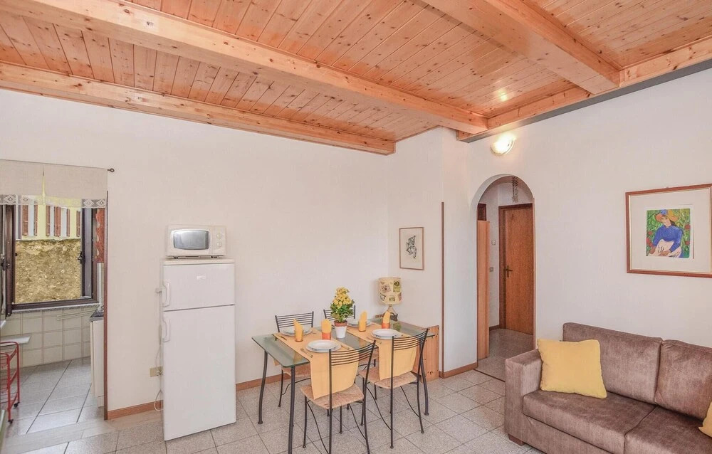 Nice Apartment in Toscolano Maderno With 2 Bedrooms and Wifi