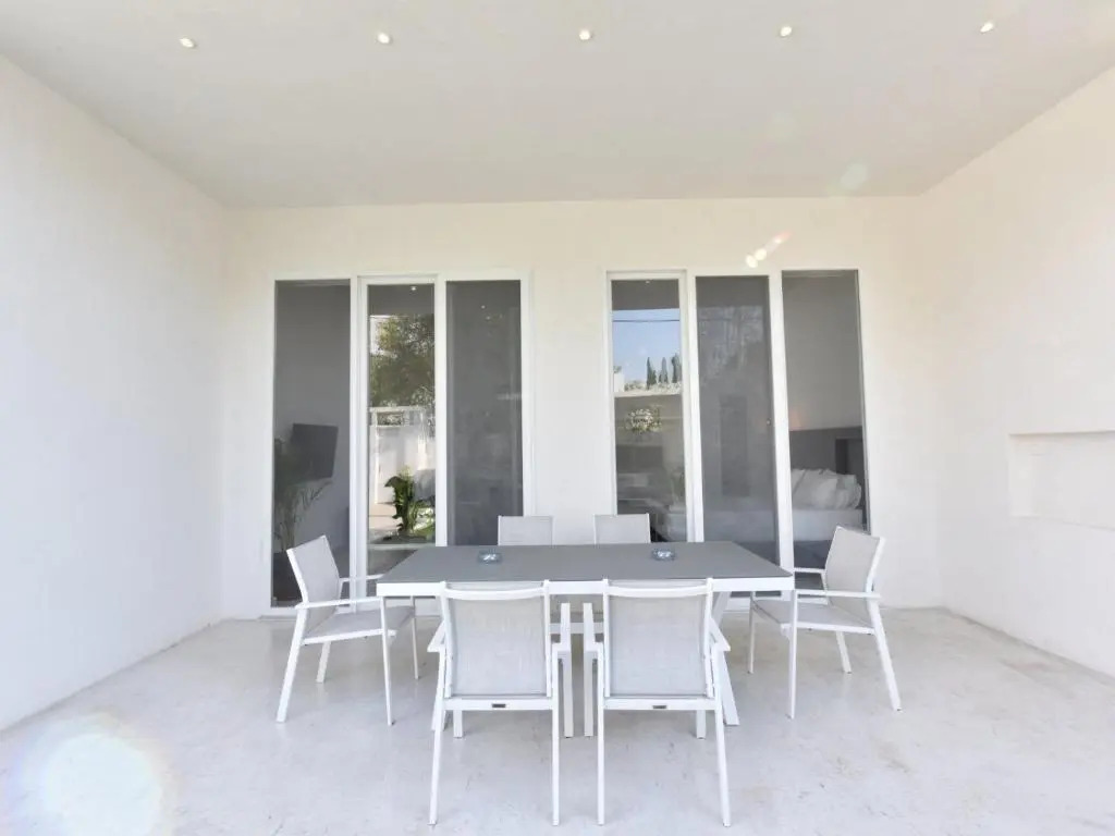 4 Elements Seaside Luxury Suites by TravelPro Services Nea Moudania Halkidiki