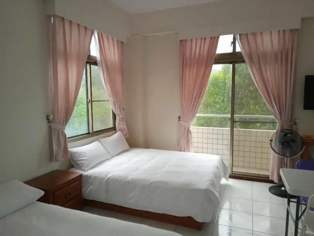 Garden Hostel