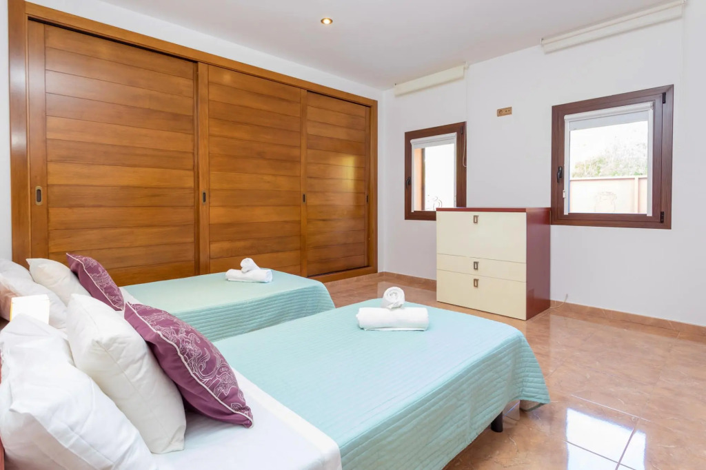 Villa Near Ibiza Town Sleeps 1214