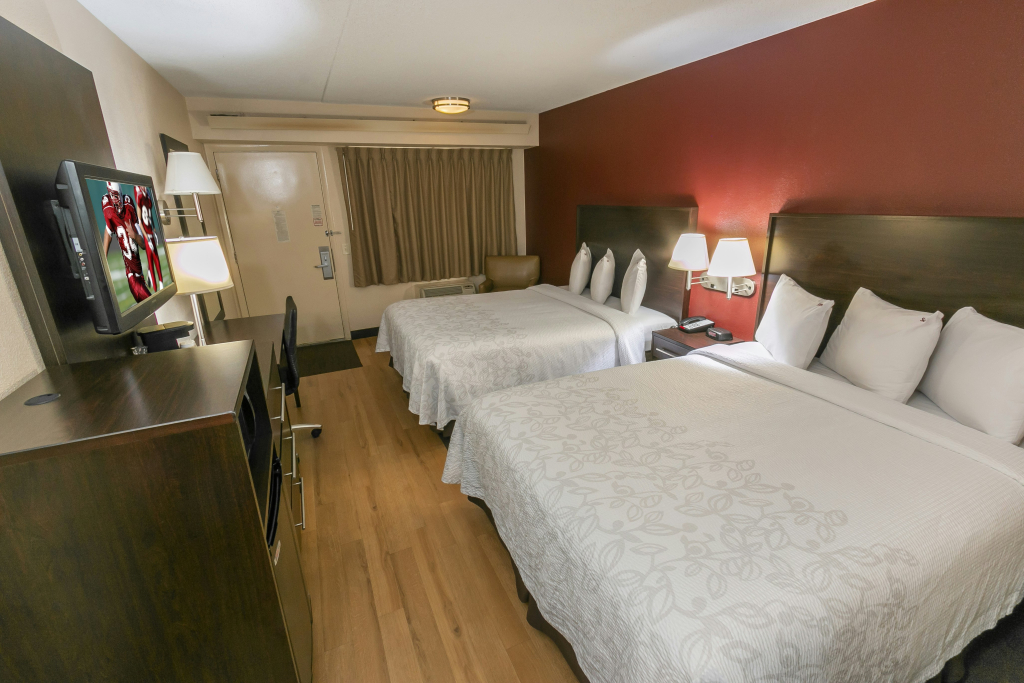 Red Roof Inn PLUS+ University at Buffalo - Amherst