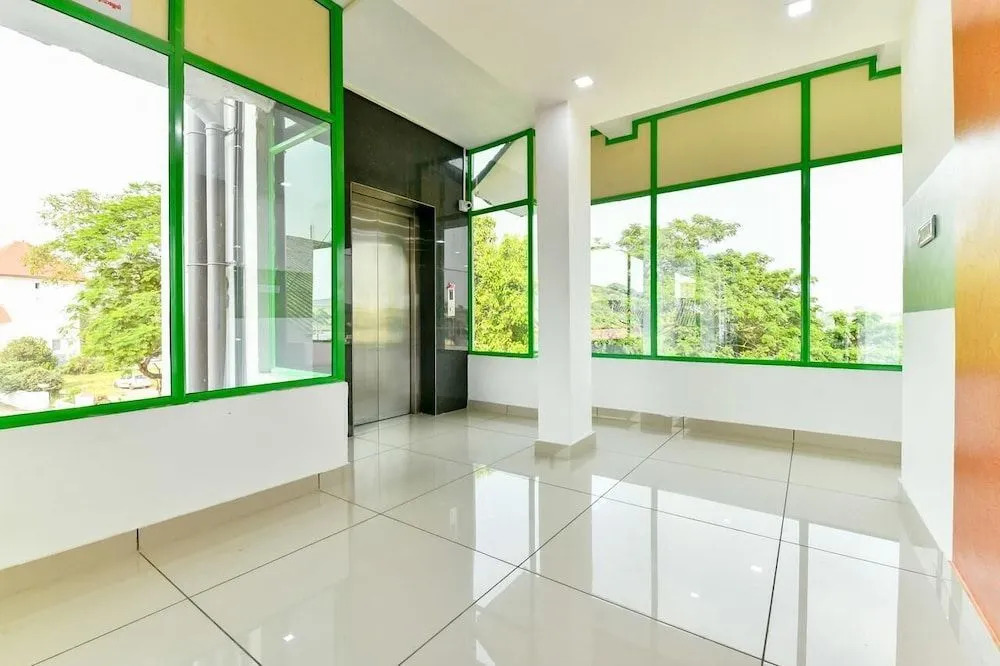 GREEN LINE RESIDENCY