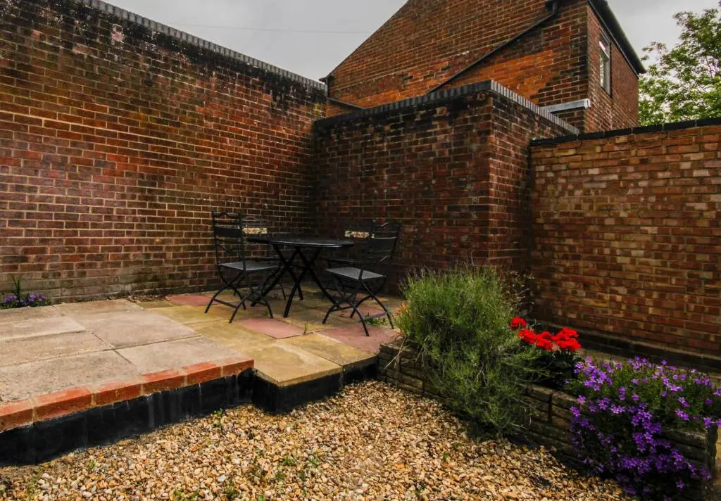 Beautifully furnished 4 bedroom house