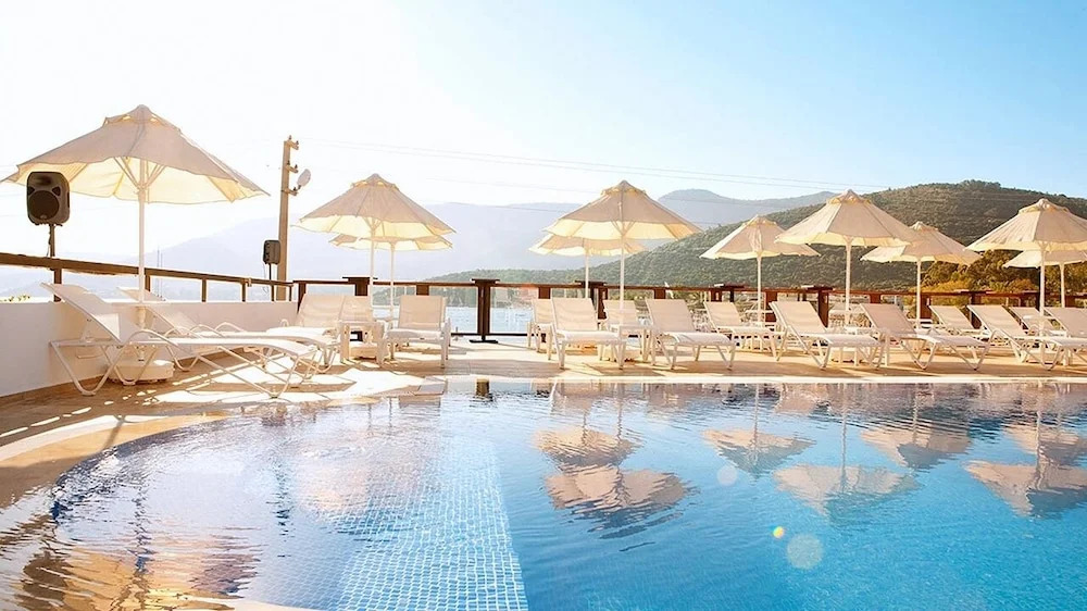 Mi Casa Beach Hotel