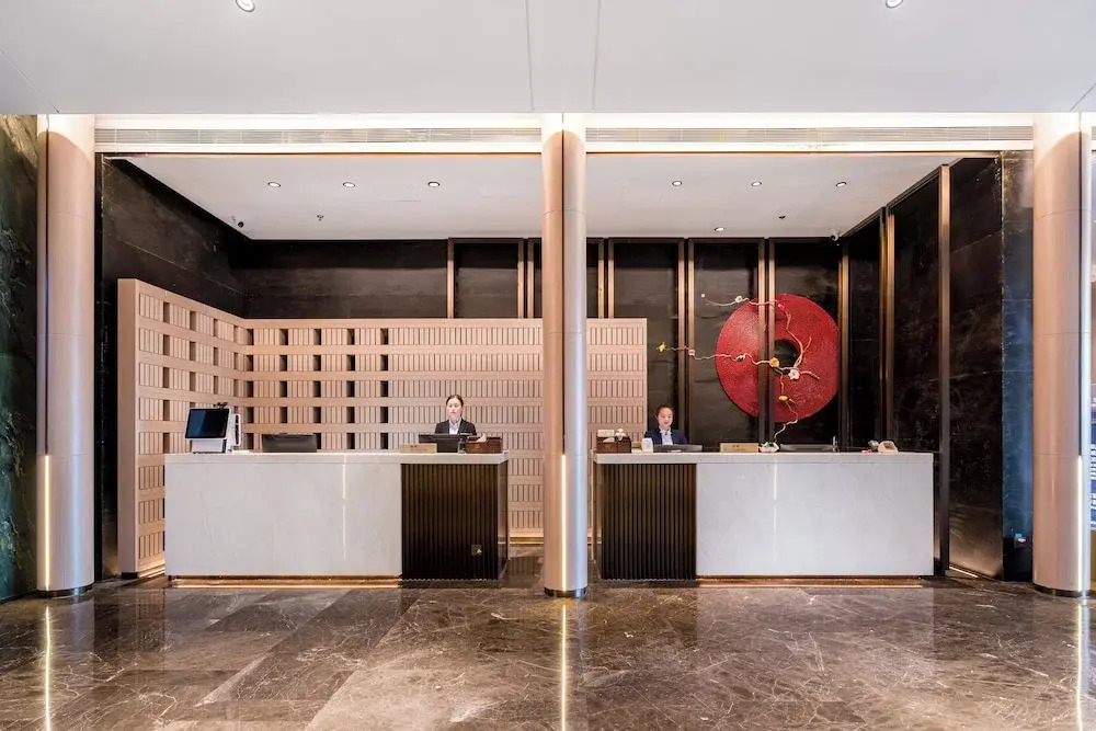 Grand Honor Hotel