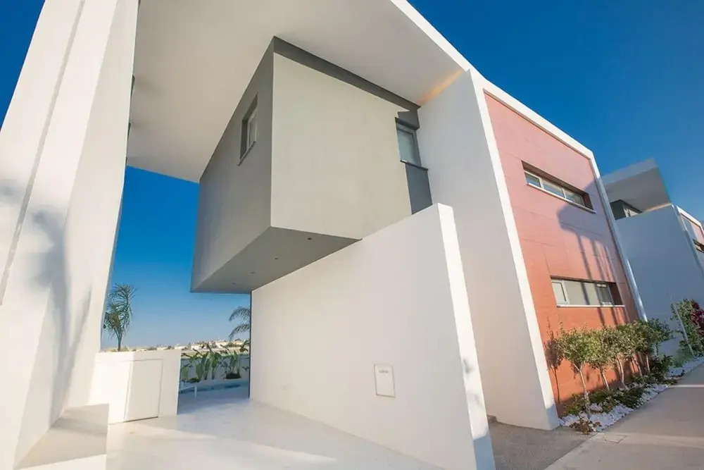 Villa Charlize AQ WP7