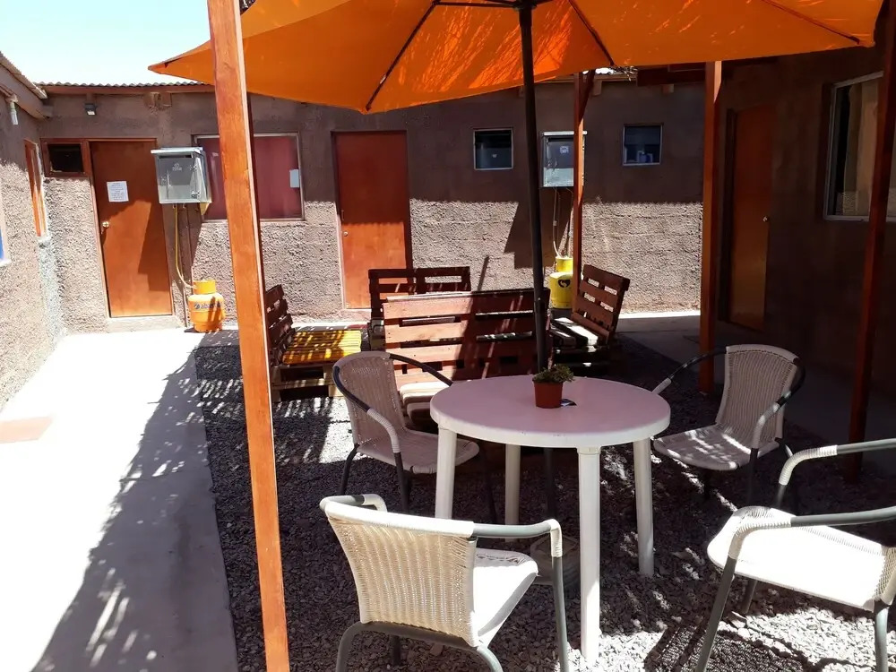 Hostal Open House