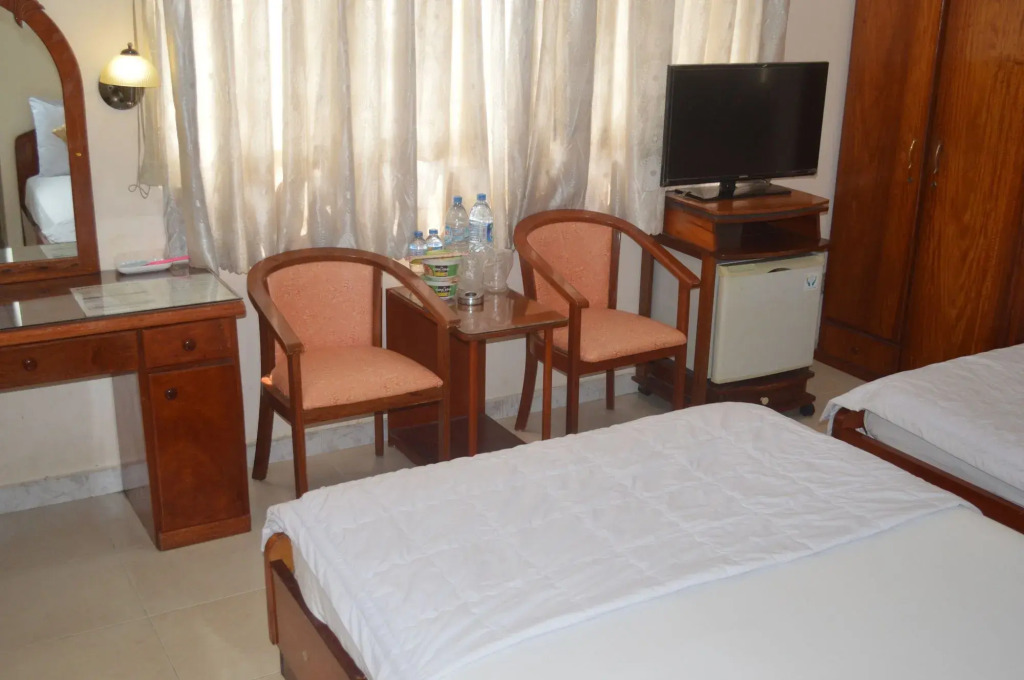 Hanh Phuc Hotel