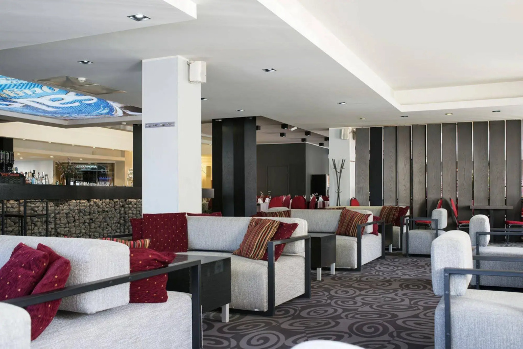 Metropol Hotel
