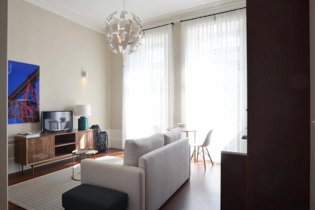 Market 3B in Oporto With 1 Bathrooms