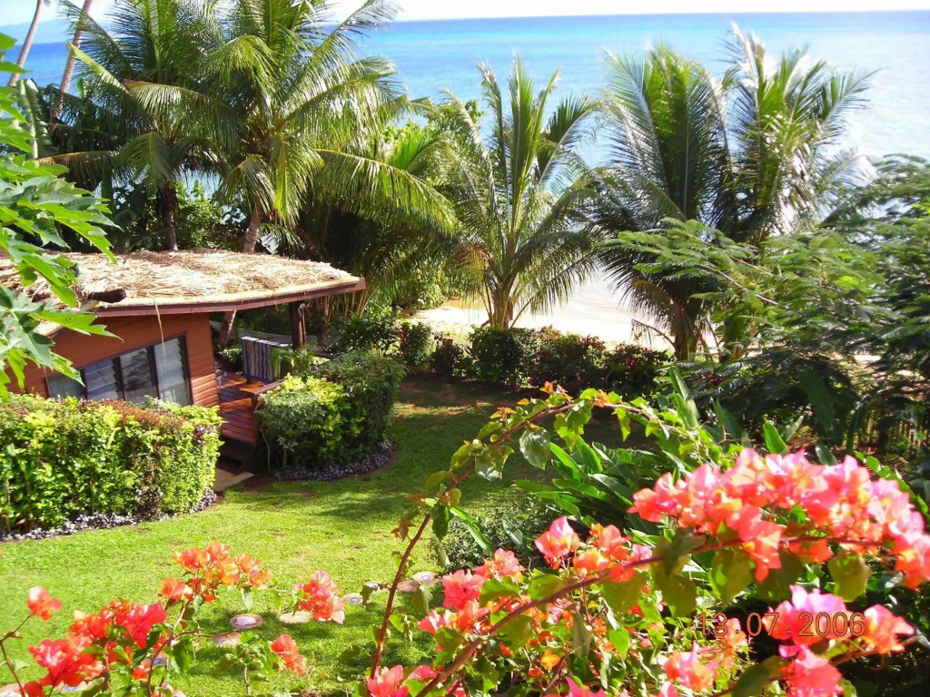 Coconut Grove Beachfront Resort
