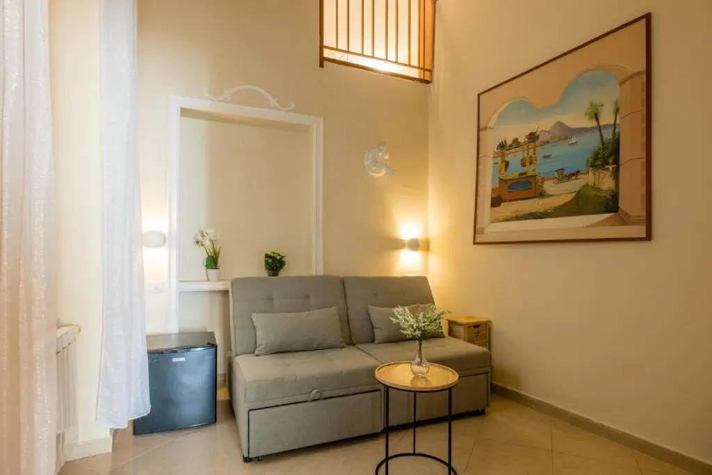 Residence Appartamenti Santa Teresa a Chiaia