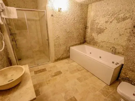 Mosaic Cave Hotel