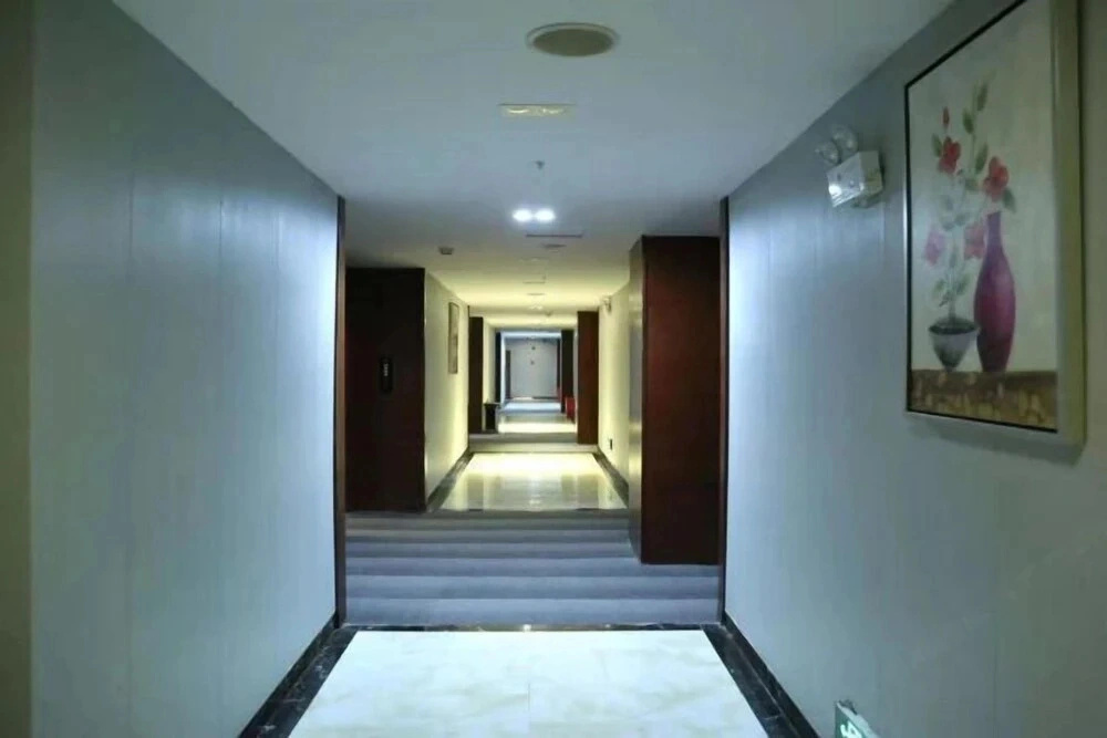Junhao Fashion Hotel
