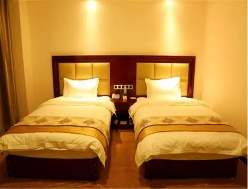 Huating Business Hotel