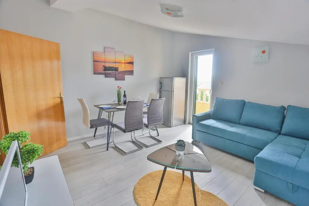 Apartments Maris