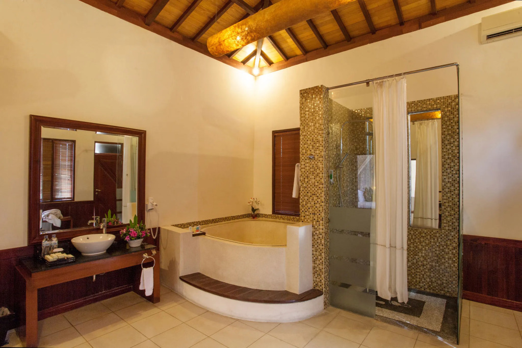 The Beverly Hills Bali Villas Resort