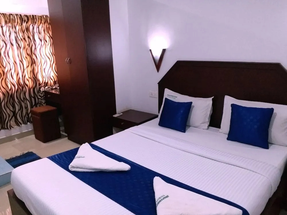 Annapoorneshwari Tourist Home