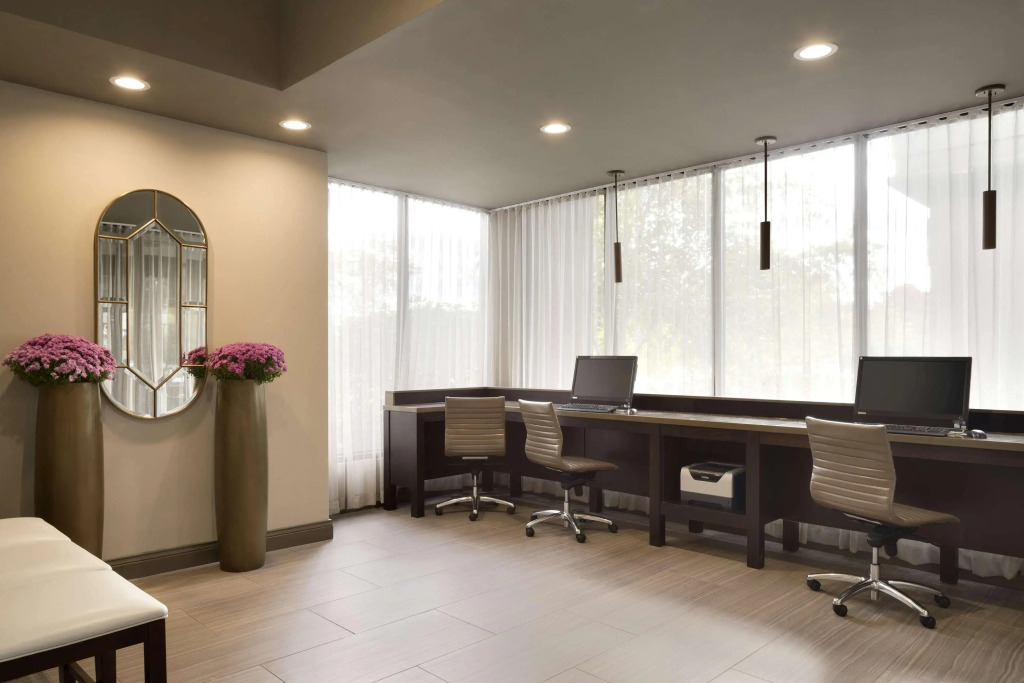 Embassy Suites by Hilton Columbus