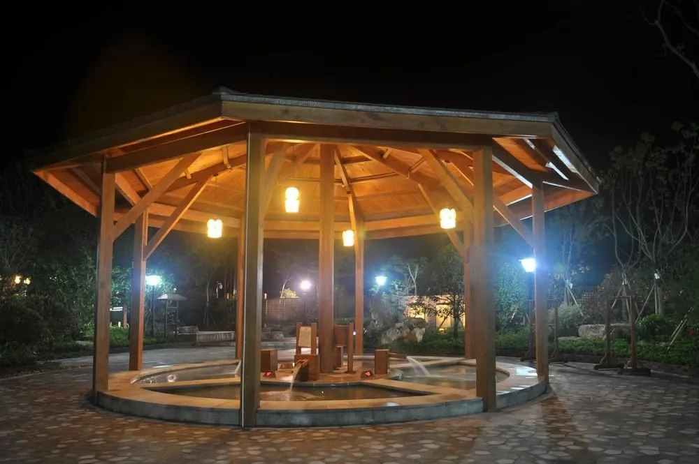 Ningbo Dongqian Lake Hengyuan Hotel