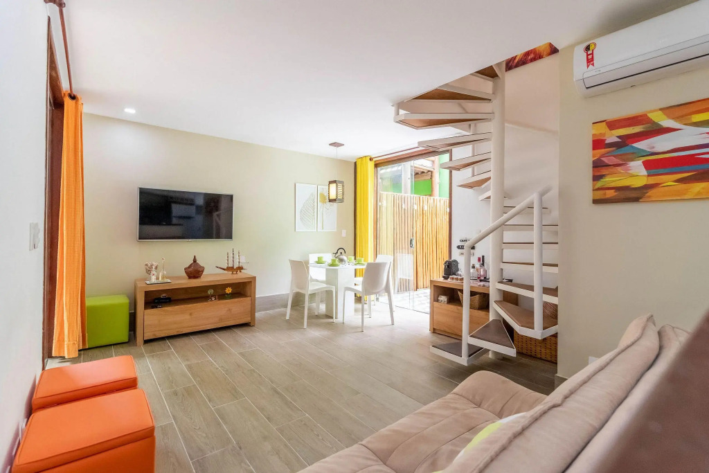 IT12 Bangalô Duplex 2 Suítes Pé na Areia