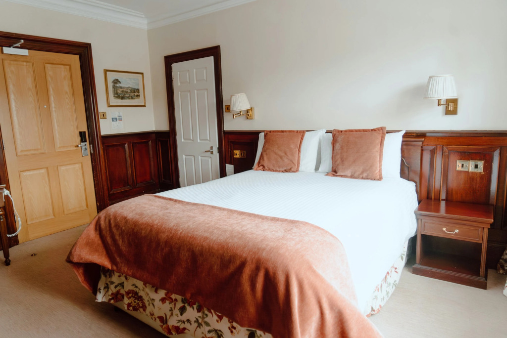 Royal Hotel