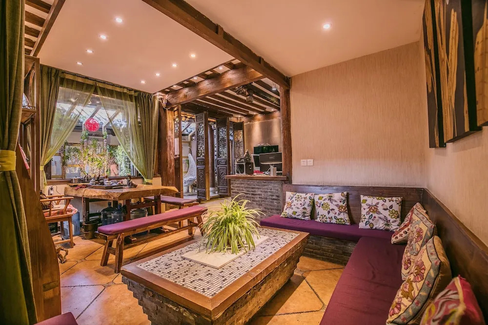 Lijiang Zhilan Boutique Inn