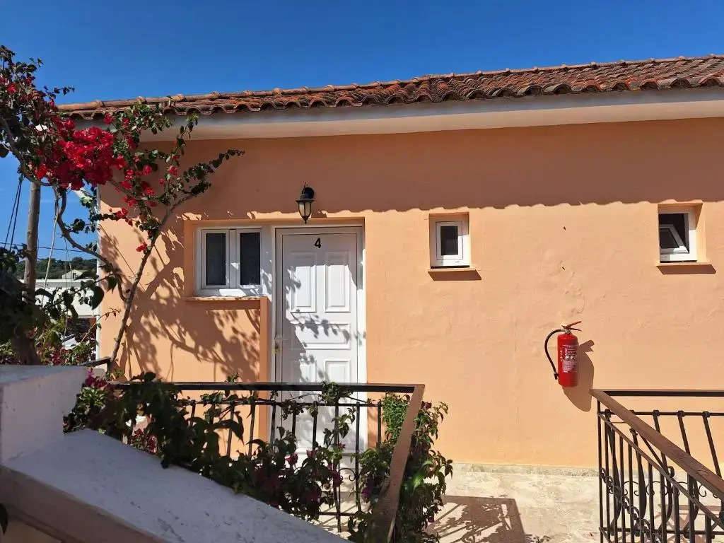 Two Brothers Apartments Tsilivi