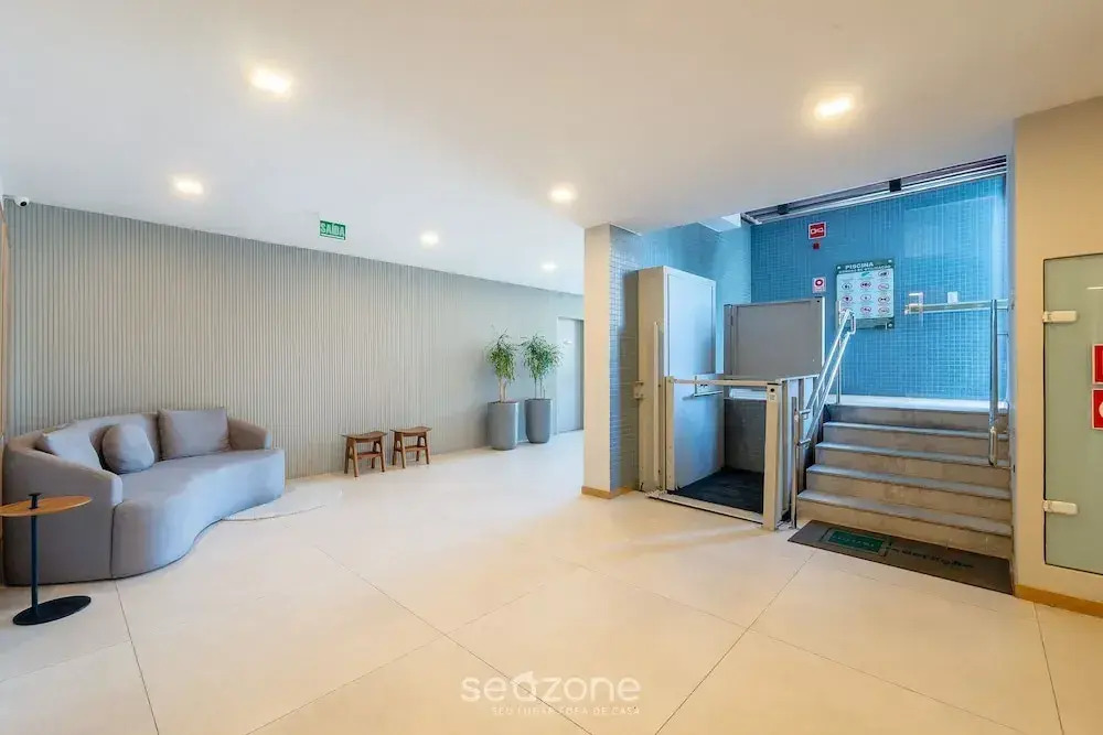 Studio Moderno em cond. c/ piscina HFO0208