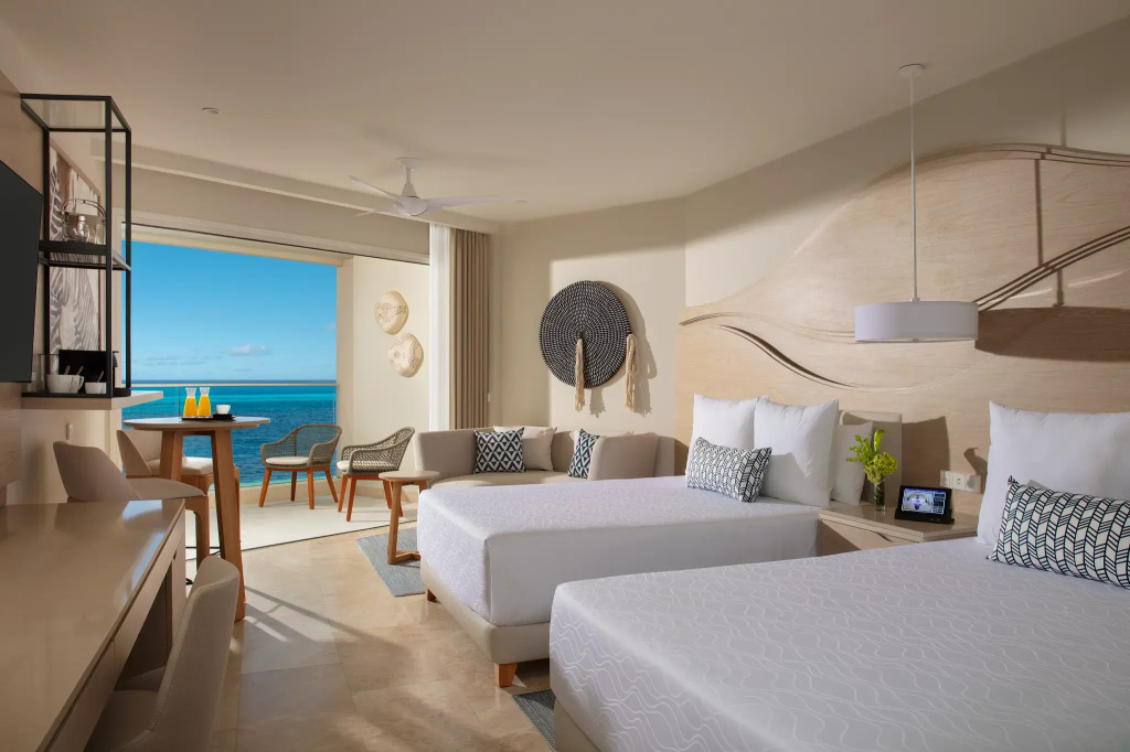 Breathless Cancun Soul Resort & Spa