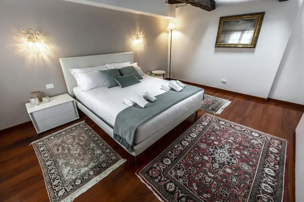 San Pantalon Luxury Penthouse R&R