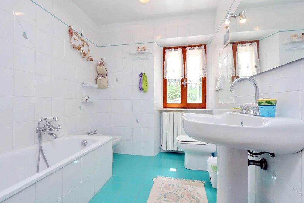 Villa With Private Pool and Garden in Private Location
