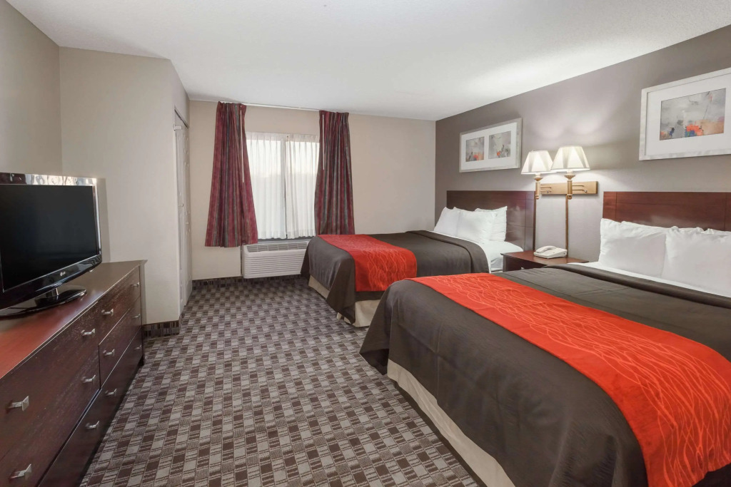 Wingate by Wyndham Canton-Hall of Fame