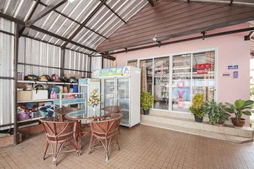 OYO 888 Apinyas Place Karon