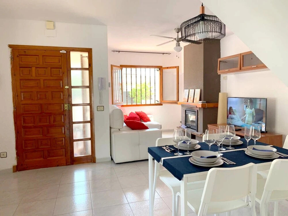 House with 3 Bedrooms in Torredembarra, with Furnished Terrace