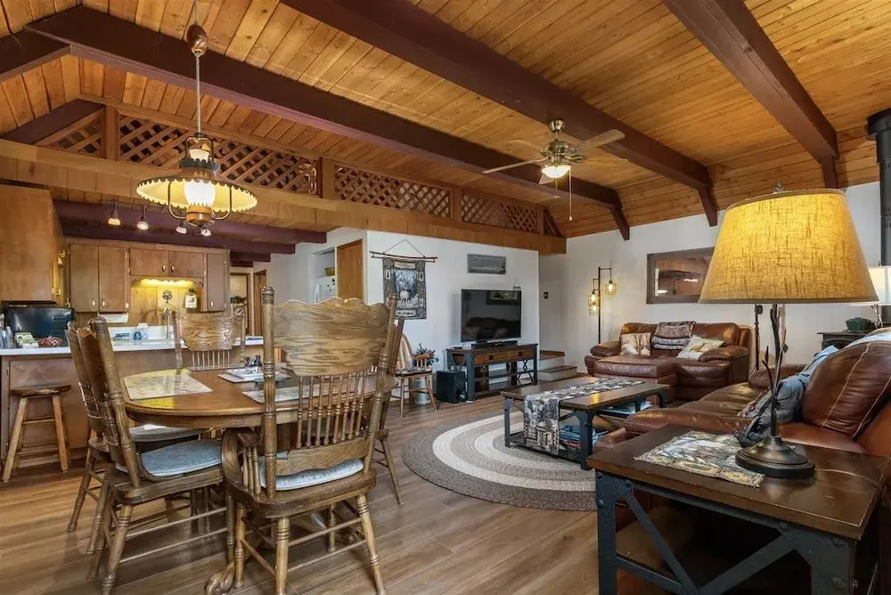 Elk Country Cabin
