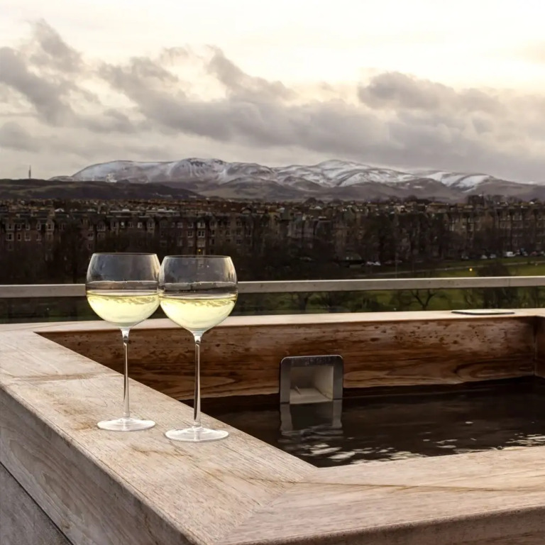 Quartermile Luxe at The Meadows