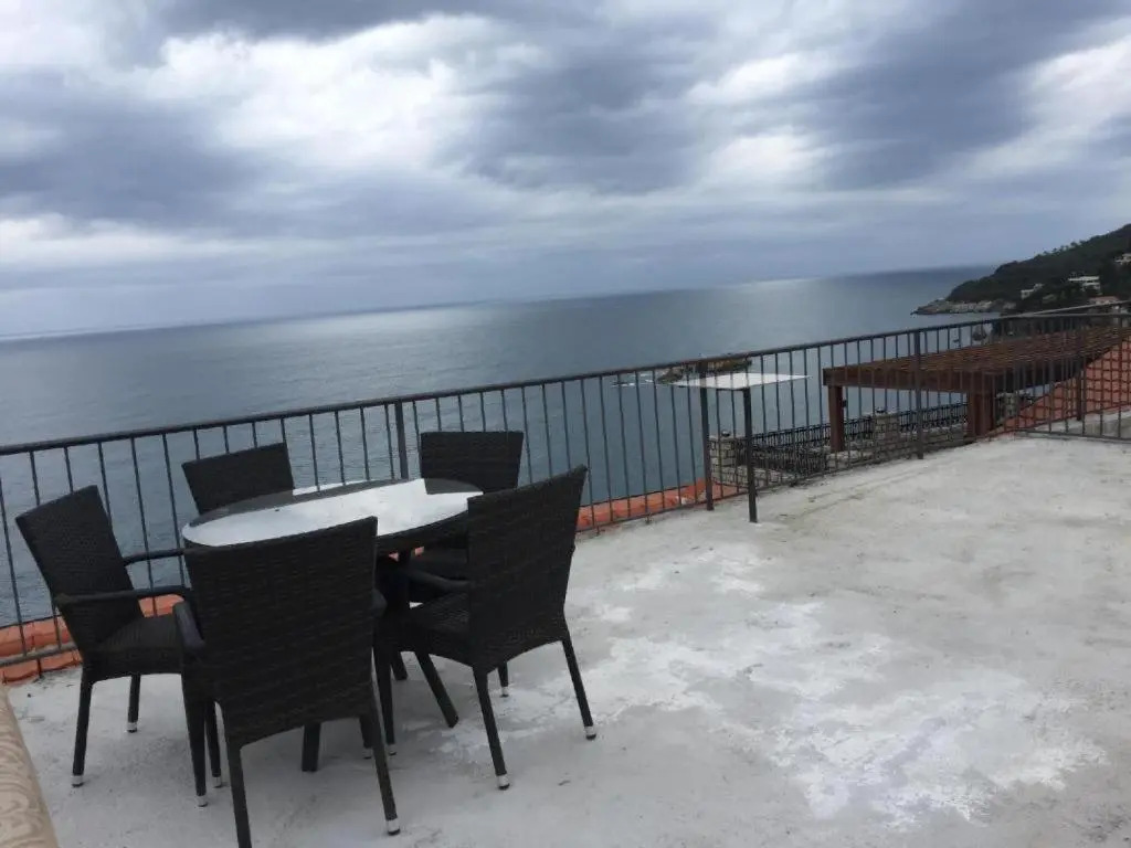 Studio Flat by the Sea in Montenegro